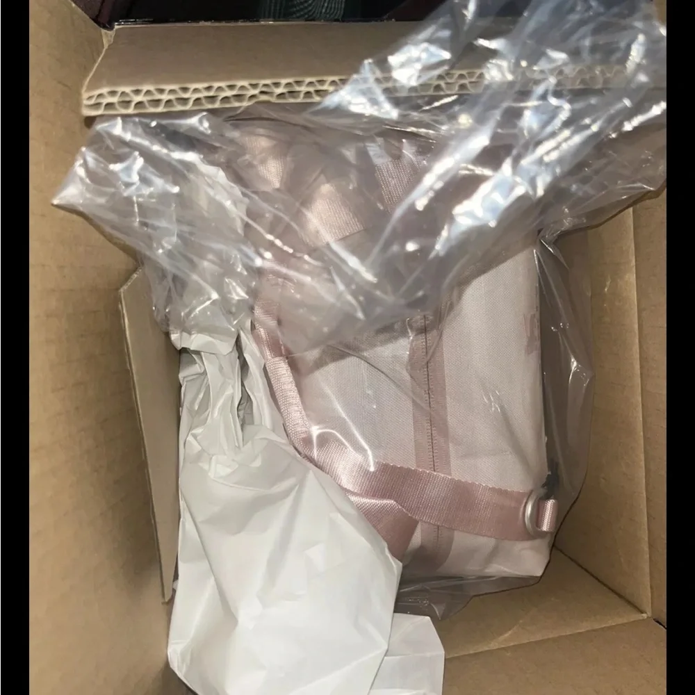 THE ALL DAY JULIENNE MINI COOLER | 10 CAN | 7.2 QT - Picture 3 of 4